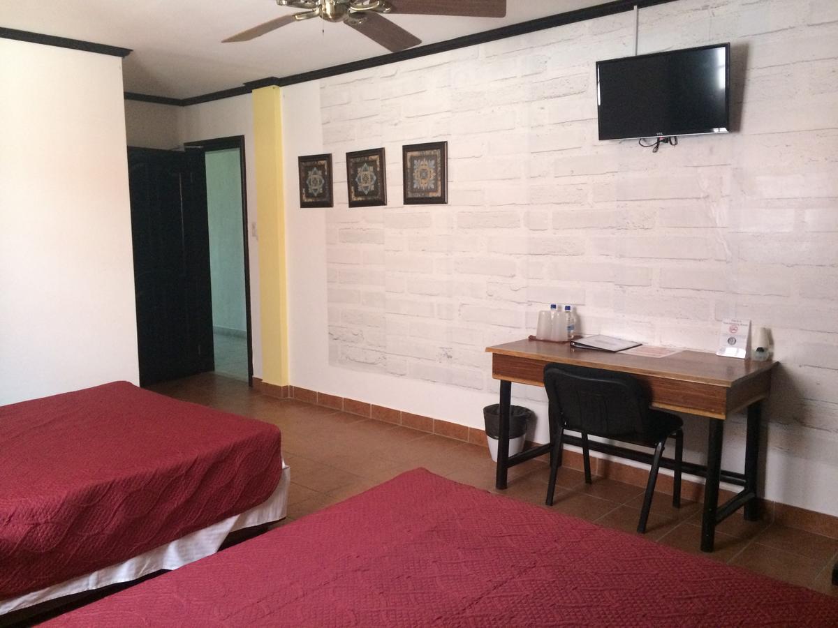 Easy Inn Hotel مدينة بليز المظهر الخارجي الصورة